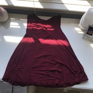 Alya maroon tank top